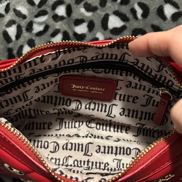Juicy Couture Red and Gold Quilted Shoulder Bag - Picture 5 of 7